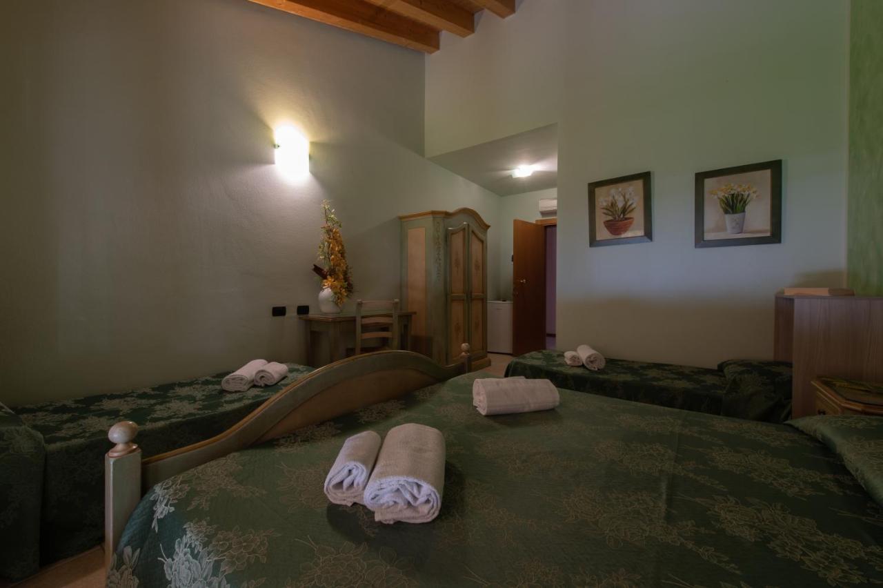 Agriturismo Ca' Del Gal Valeggio sul Mincio Eksteriør bilde