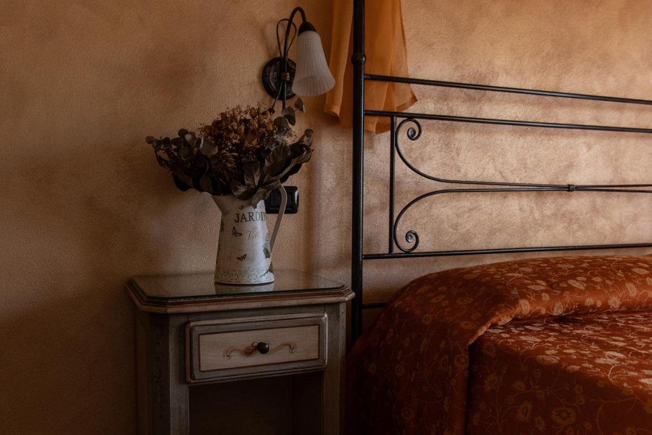 Agriturismo Ca' Del Gal Valeggio sul Mincio Eksteriør bilde